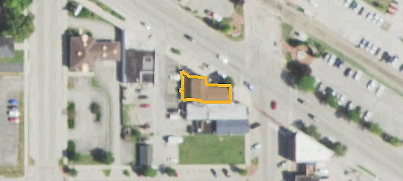 413 Railroad Ave