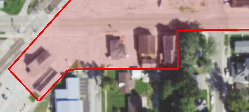 102 Benson St