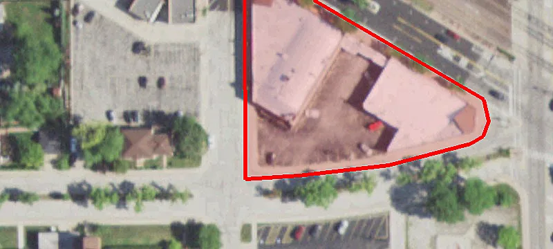121 Wille St