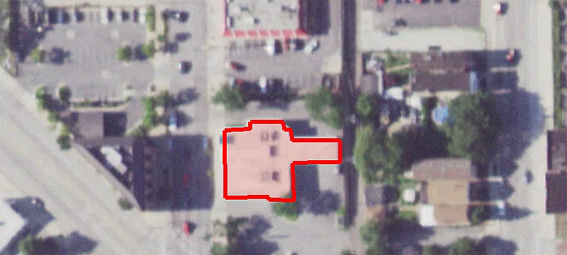 9231 Commercial Ave
