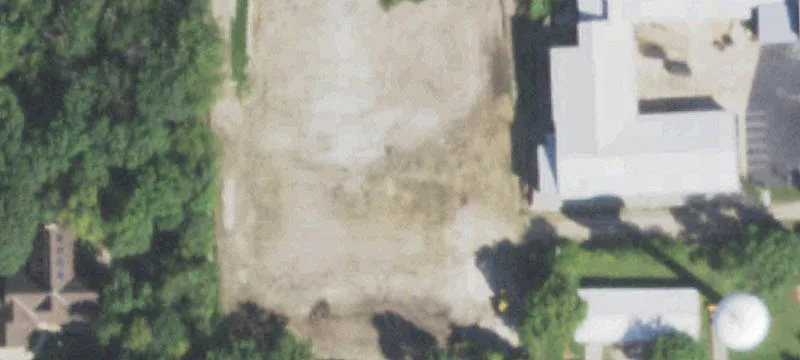 801 Larkin Ave