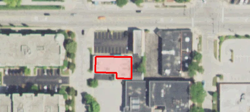 121 Palatine Rd