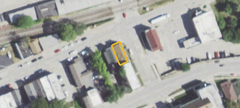 238 Main St
