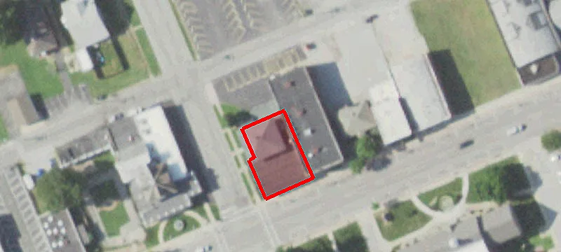 419 Main St