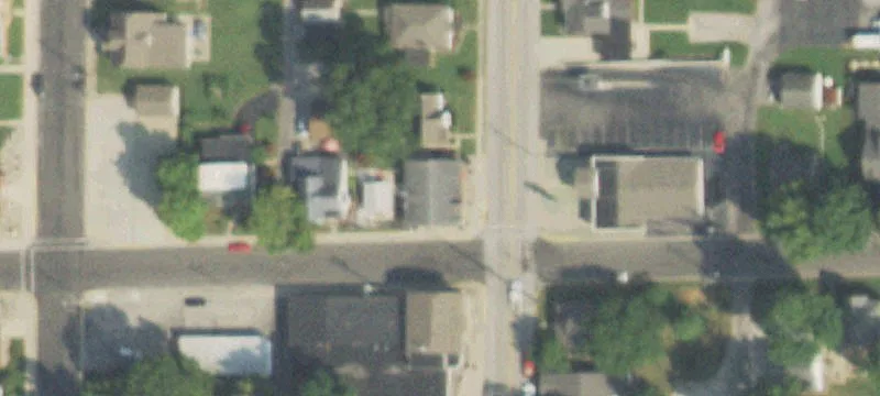 202 Commercial St