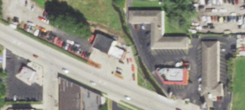760 Villa St