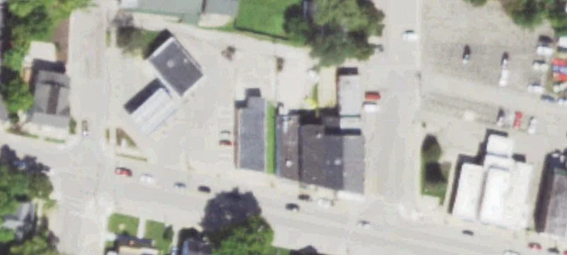 413 Main St