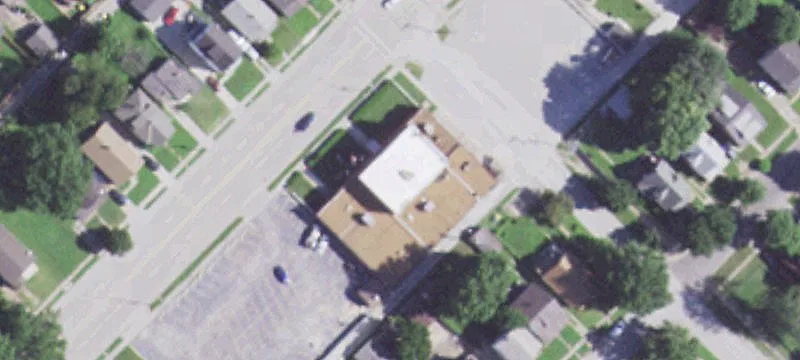 2558 Madison Ave
