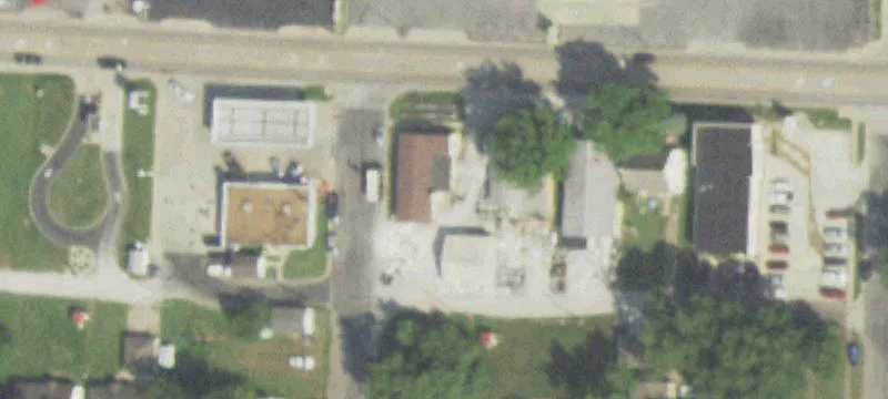 220 4th St
