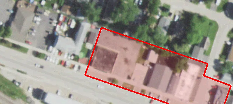 32 Main St