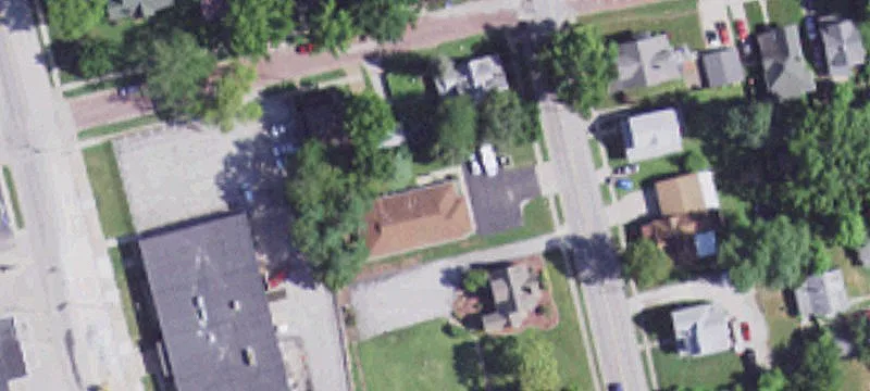 1824 Main St