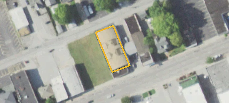 327 Main St