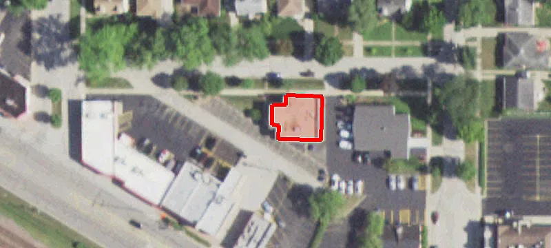 411 Walnut St
