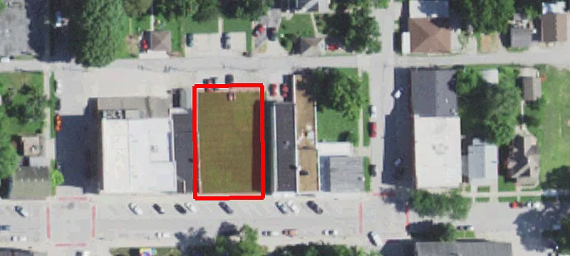 917 Main St