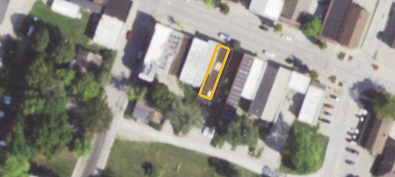 409 Main St