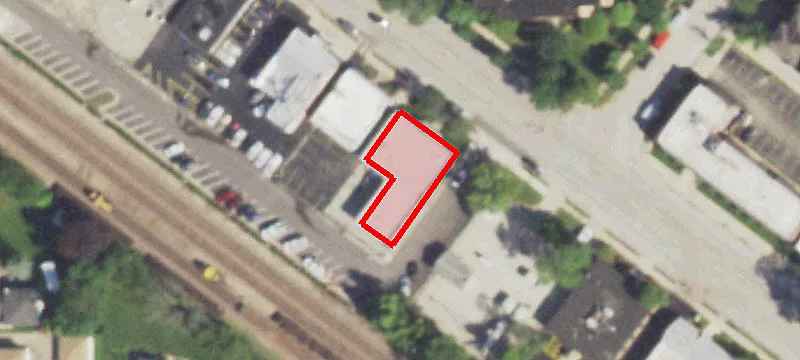 910 Busse Hwy