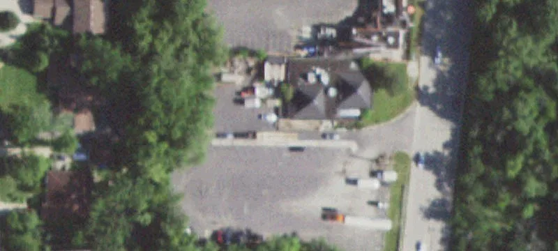 700 Riv Rd