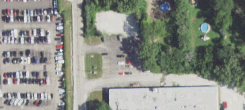 Quincy St