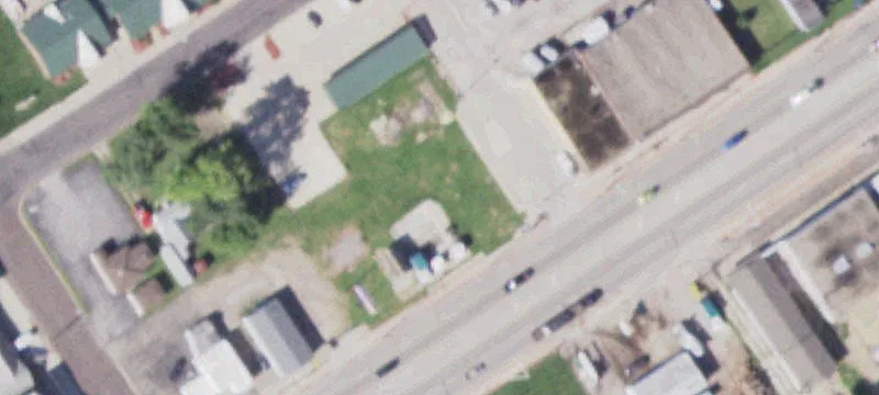 117 121st N Main St