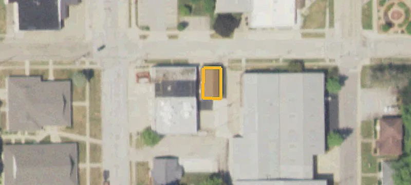 104 Es St