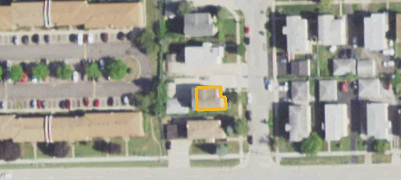 568 Ida Ct