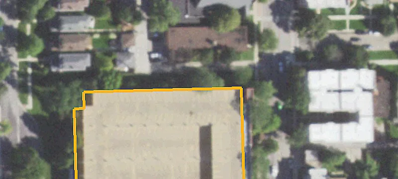 620 Austin Blvd