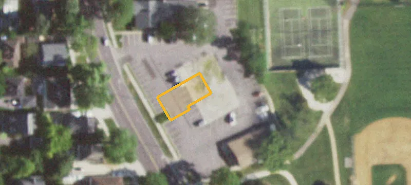 531 La Grange Rd