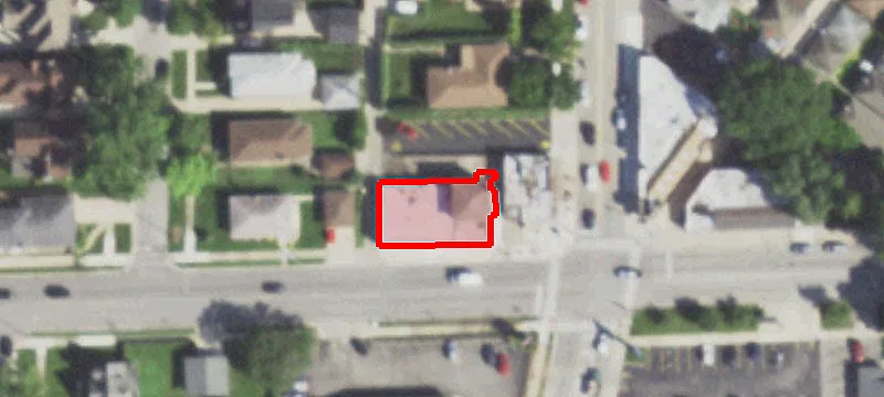 8 Devon Ave