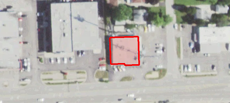 16 Ogden Ave
