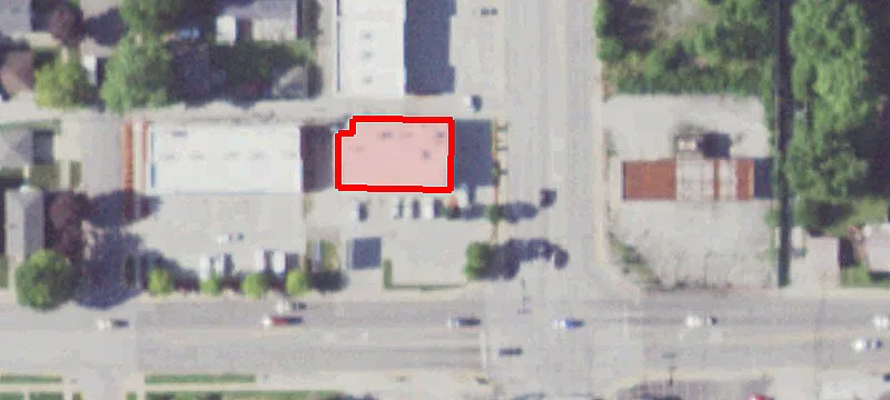 636 Sibley Blvd