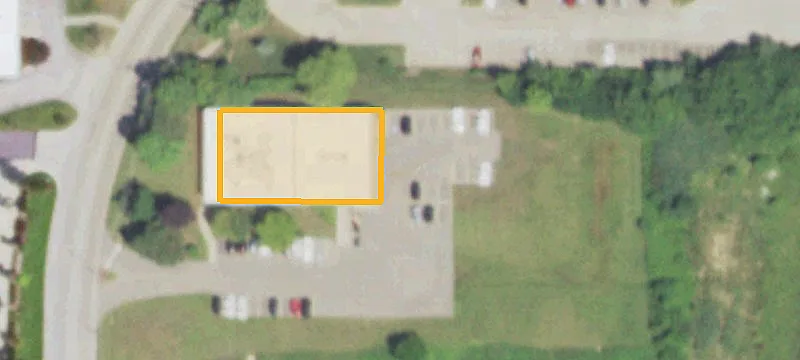 570 Oakwood Rd