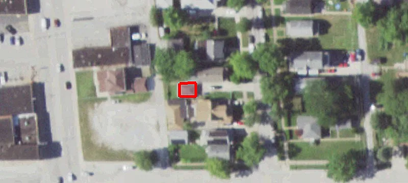 2636 Commercial Ave