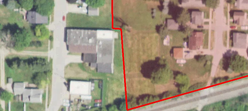 140 Wahlgren Ave