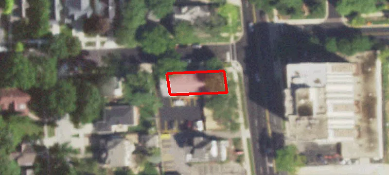 140 La Grange Rd