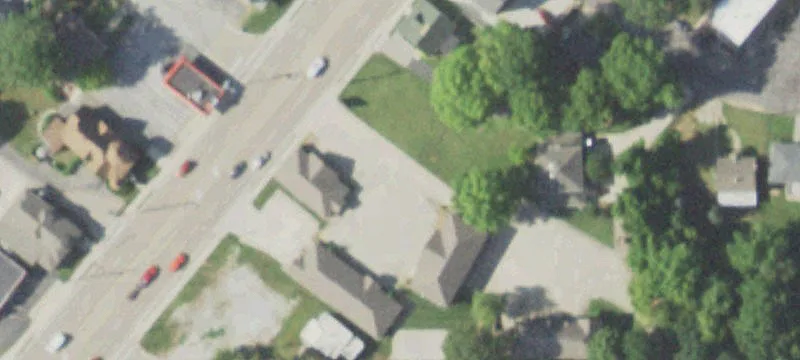 823 Vandalia St