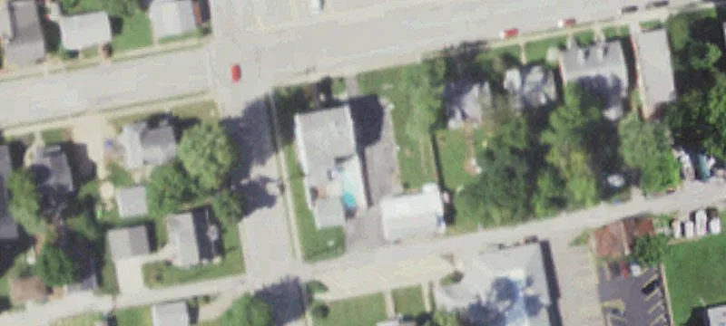218 4th St