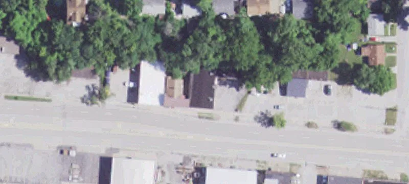 2624 Broadway