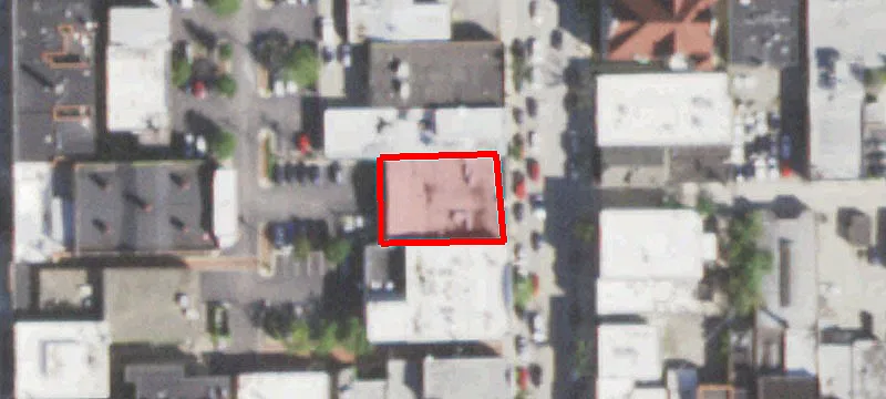 122 Main St