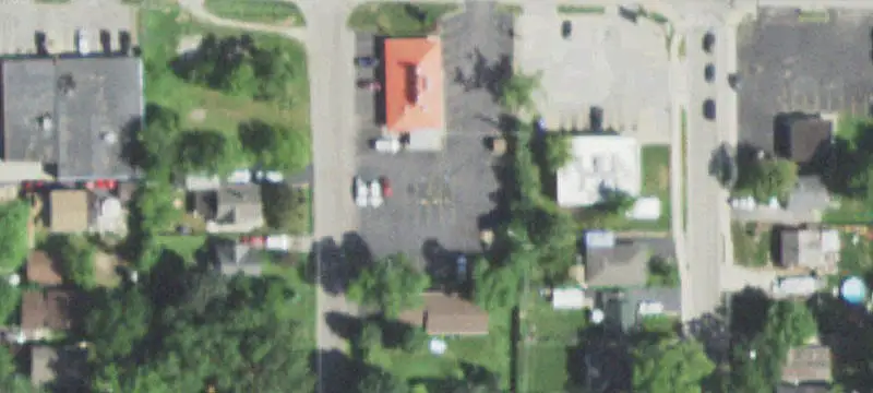 809 Rollins Rd