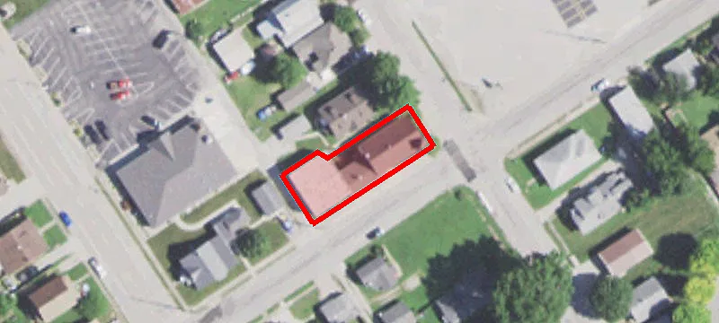 425 Louisa Ave