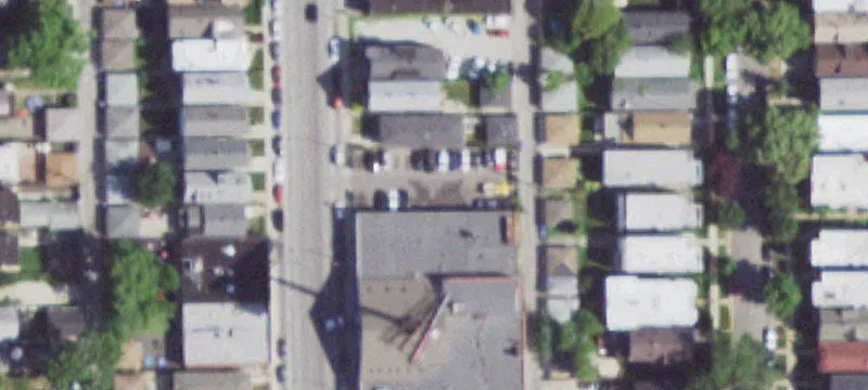 3037 Kedzie Ave