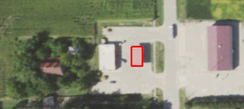 502 Main St