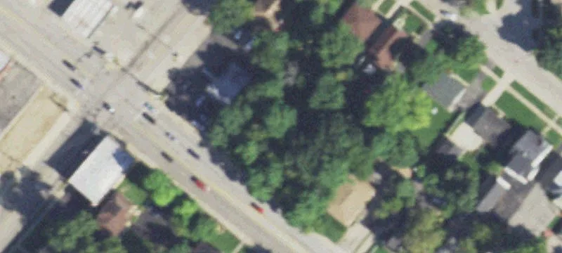 828 Grand Ave