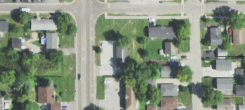 1305 Fairfield Rd