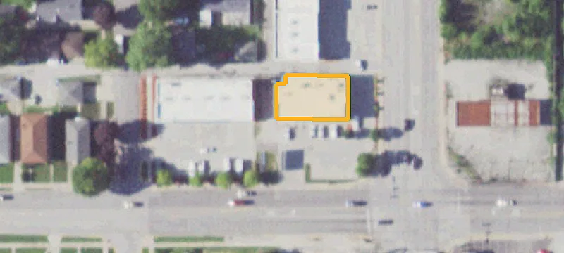 636 Sibley Blvd