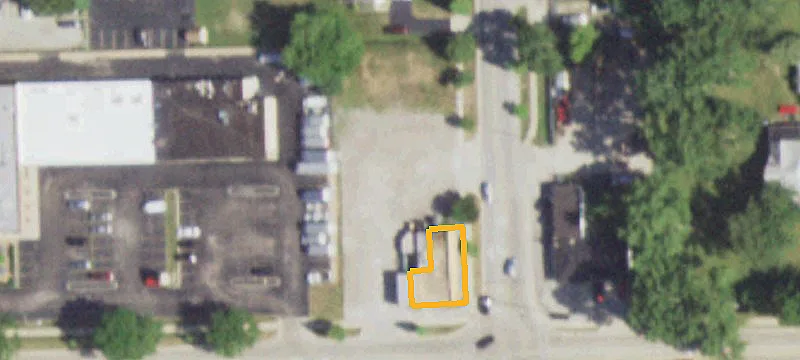 222 Chicago Ave