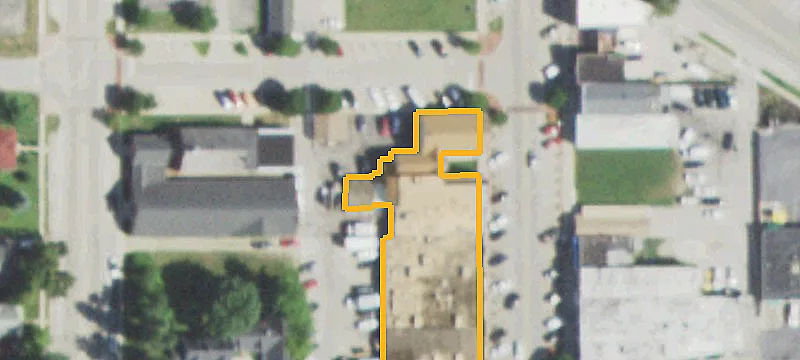 246 Cedar Lk Rd