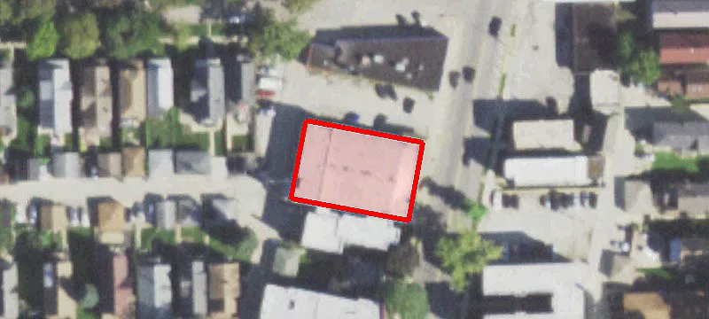 439 Des Plaines Ave