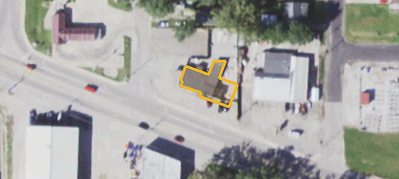2411 Farmington Rd
