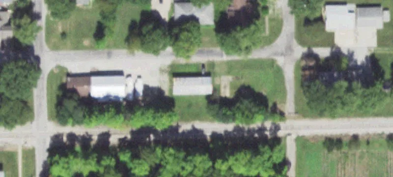 610 Commercial St